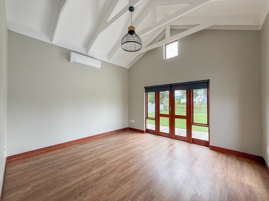 4 Bedroom Property for Sale in The Islands Estates North West